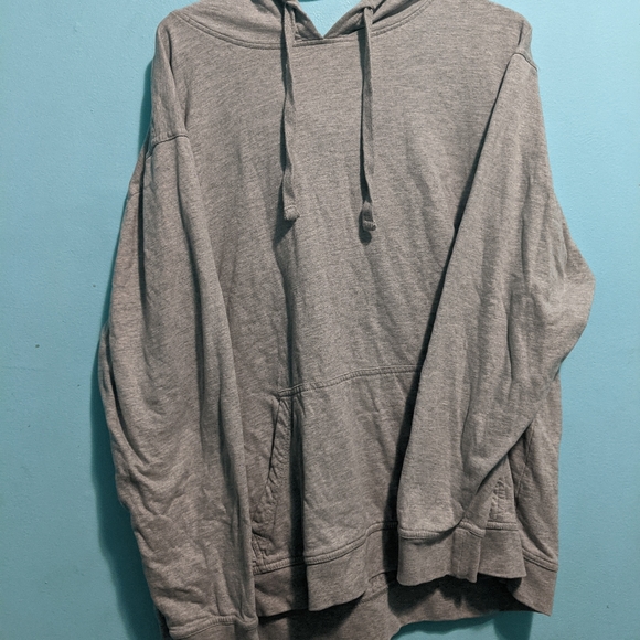Simple oversized grey hoodie - Picture 1 of 6